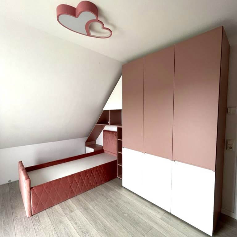 mobilier pentru tineret la comanda roz extramob targu mures 